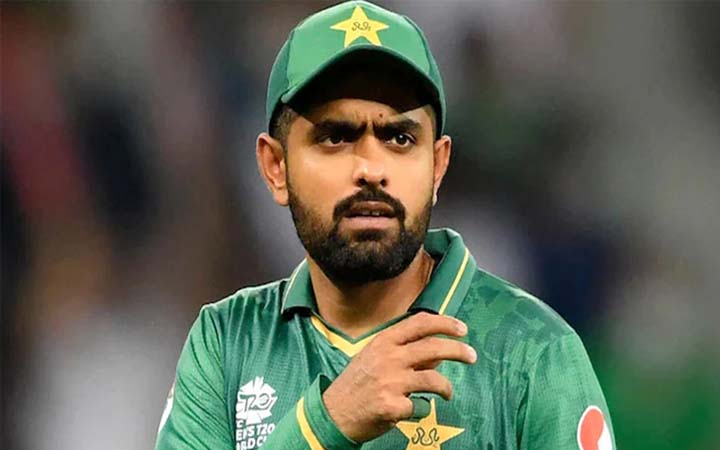 বাবর আজমকে সতর্ক করল পিসিবি